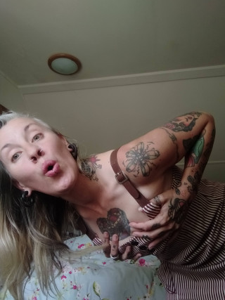 Tantric Massage Offers Sexy Women Vancouver